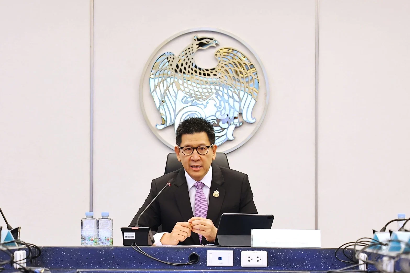 เอกนิติ ดราม่า