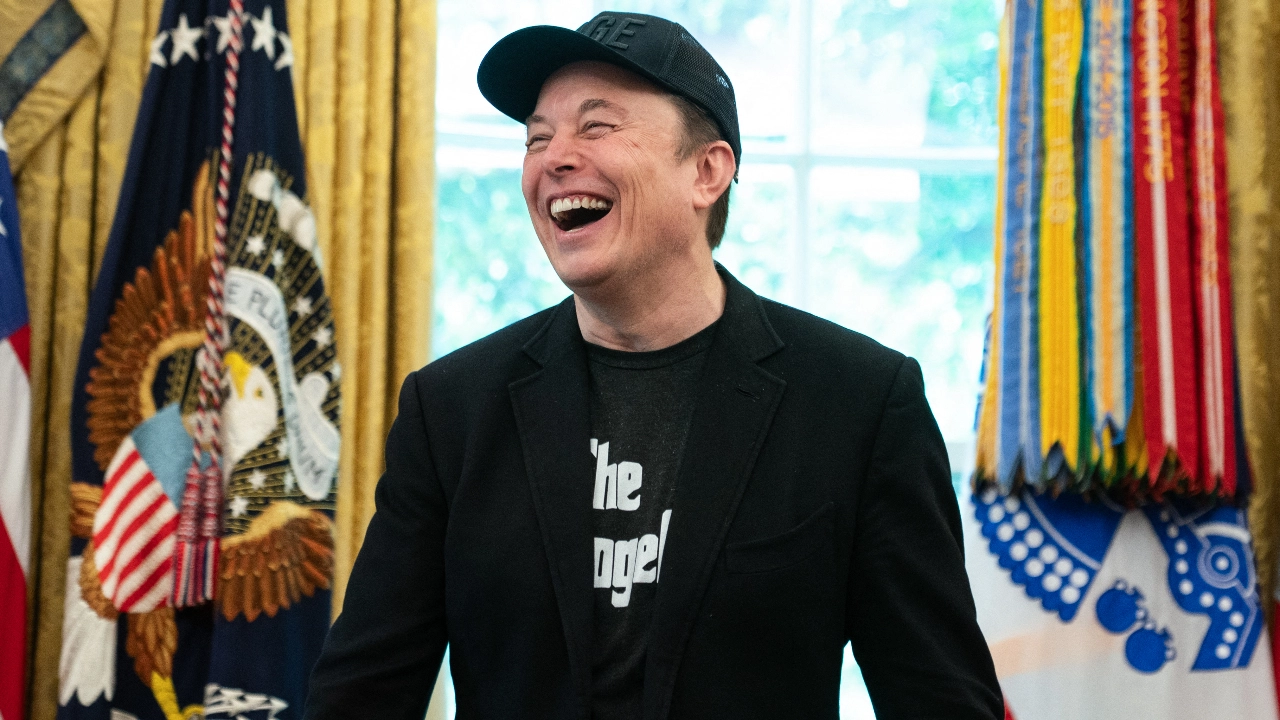 อีลอนมัสก์